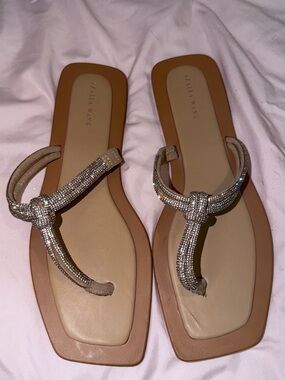 Azalea Wang Rhinestone Knot Thong Sandals Size 11 | Nude Crystal Flat